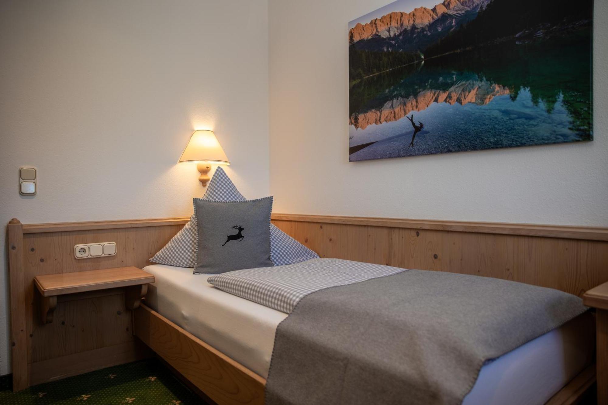 Hotel Gasthof Alter Wirt ฟาร์ชอนท์ ภายนอก รูปภาพ